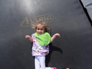 'Kijk mij gaan op de trampoline'