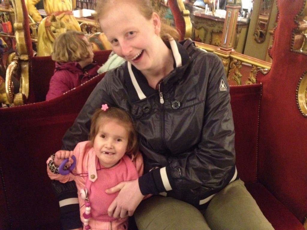 Lieke met haar BFF Phoebe :)